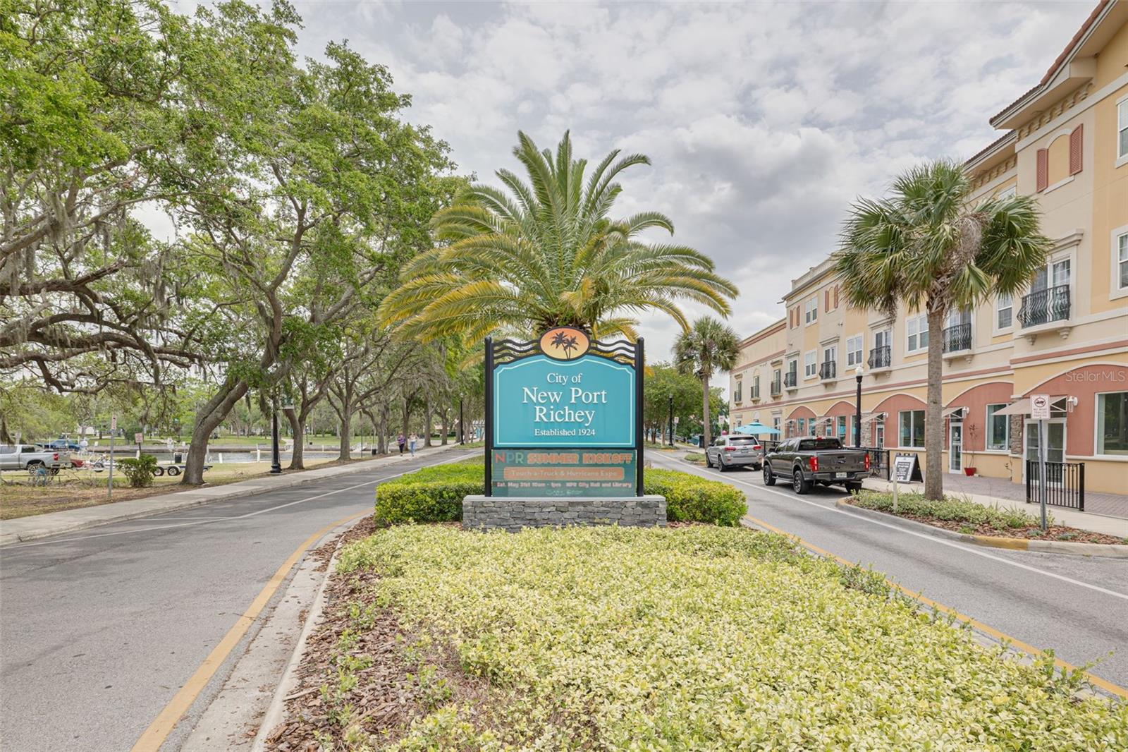 Image 61 of 68 For 5041 Royal Palms Way 203