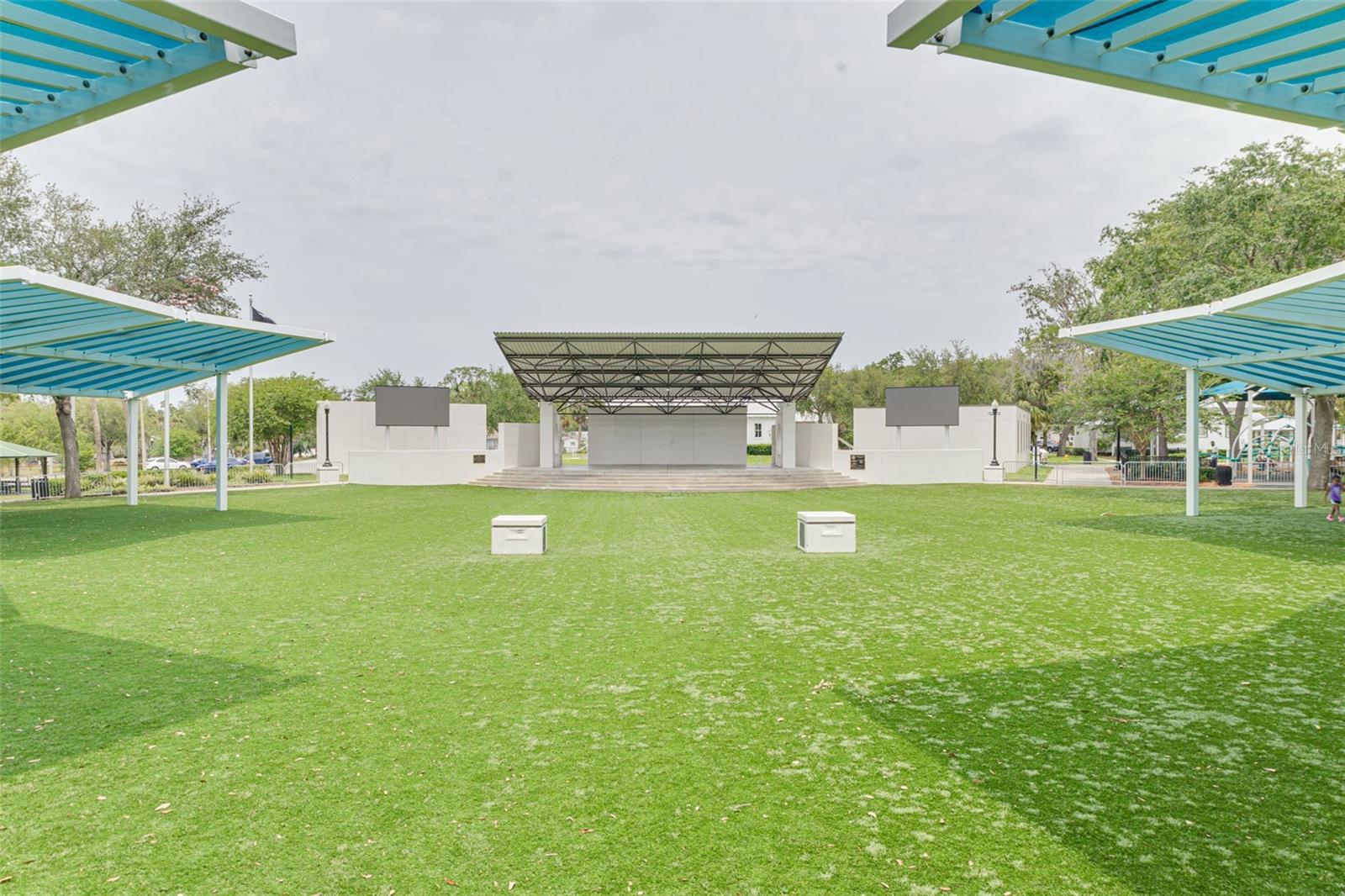 Image 63 of 68 For 5041 Royal Palms Way 203