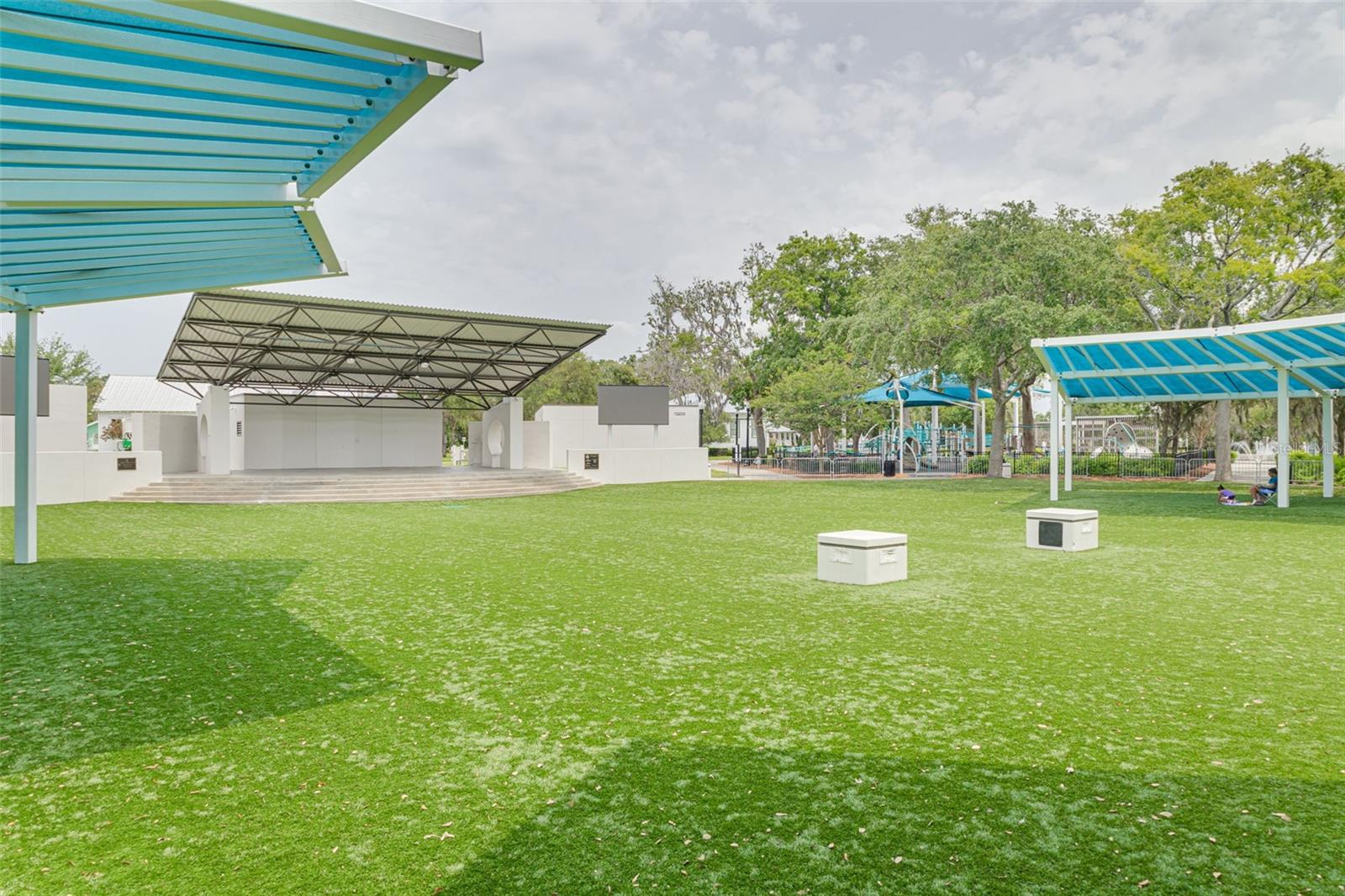 Image 64 of 68 For 5041 Royal Palms Way 203