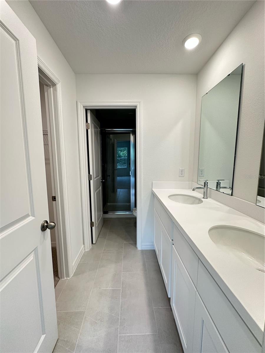 Image 7 of 21 For 5232 Luisa Court