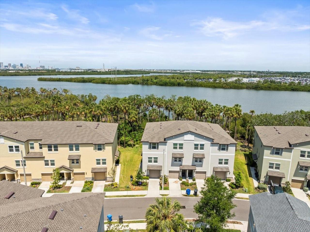 Image 52 of 61 For 4740 Tuscan Loon Drive