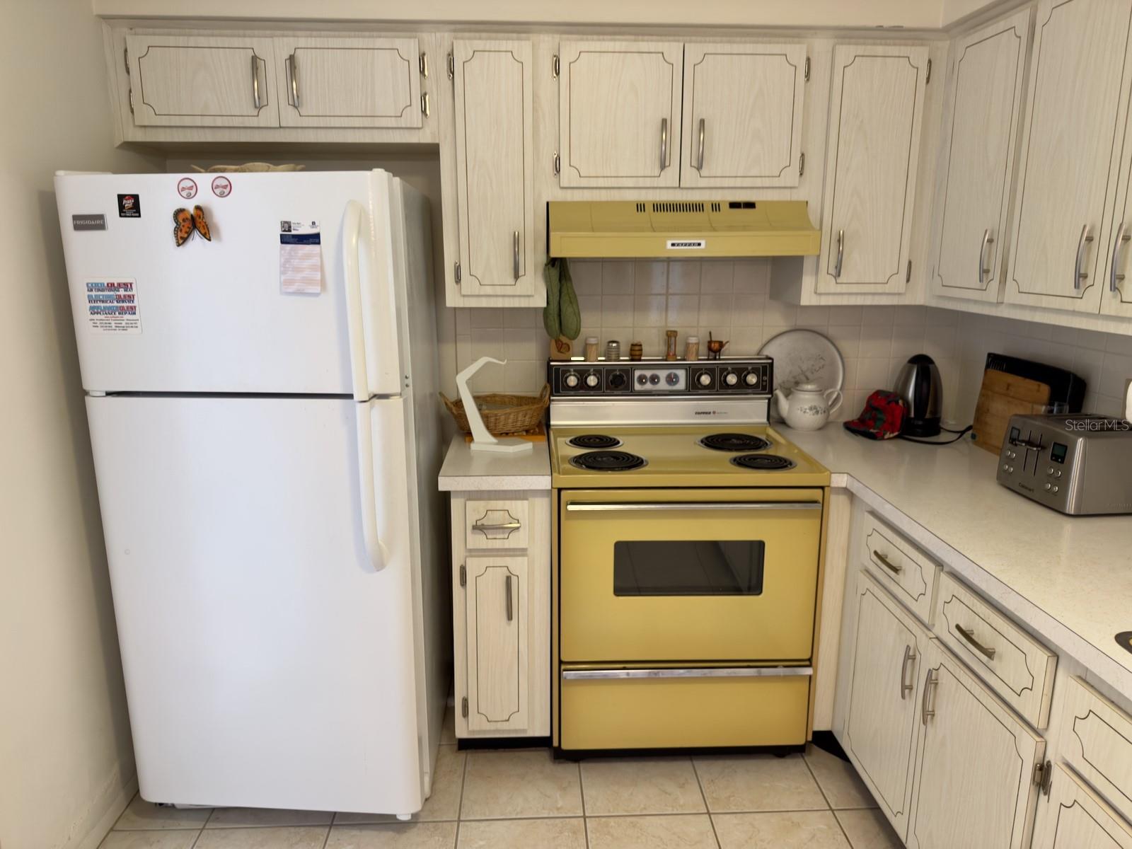 Image 13 of 33 For 11224 Yewtree Avenue