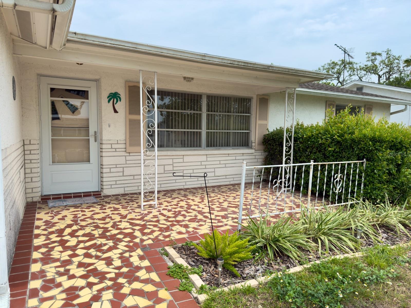 Image 4 of 33 For 11224 Yewtree Avenue
