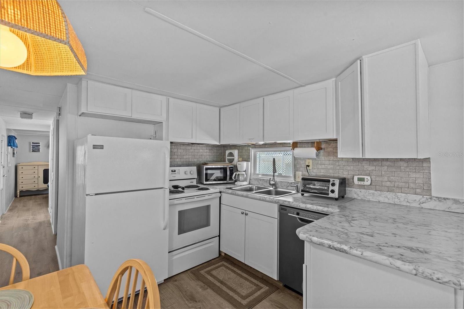Image 21 of 58 For 800 Chesapeake Drive 42