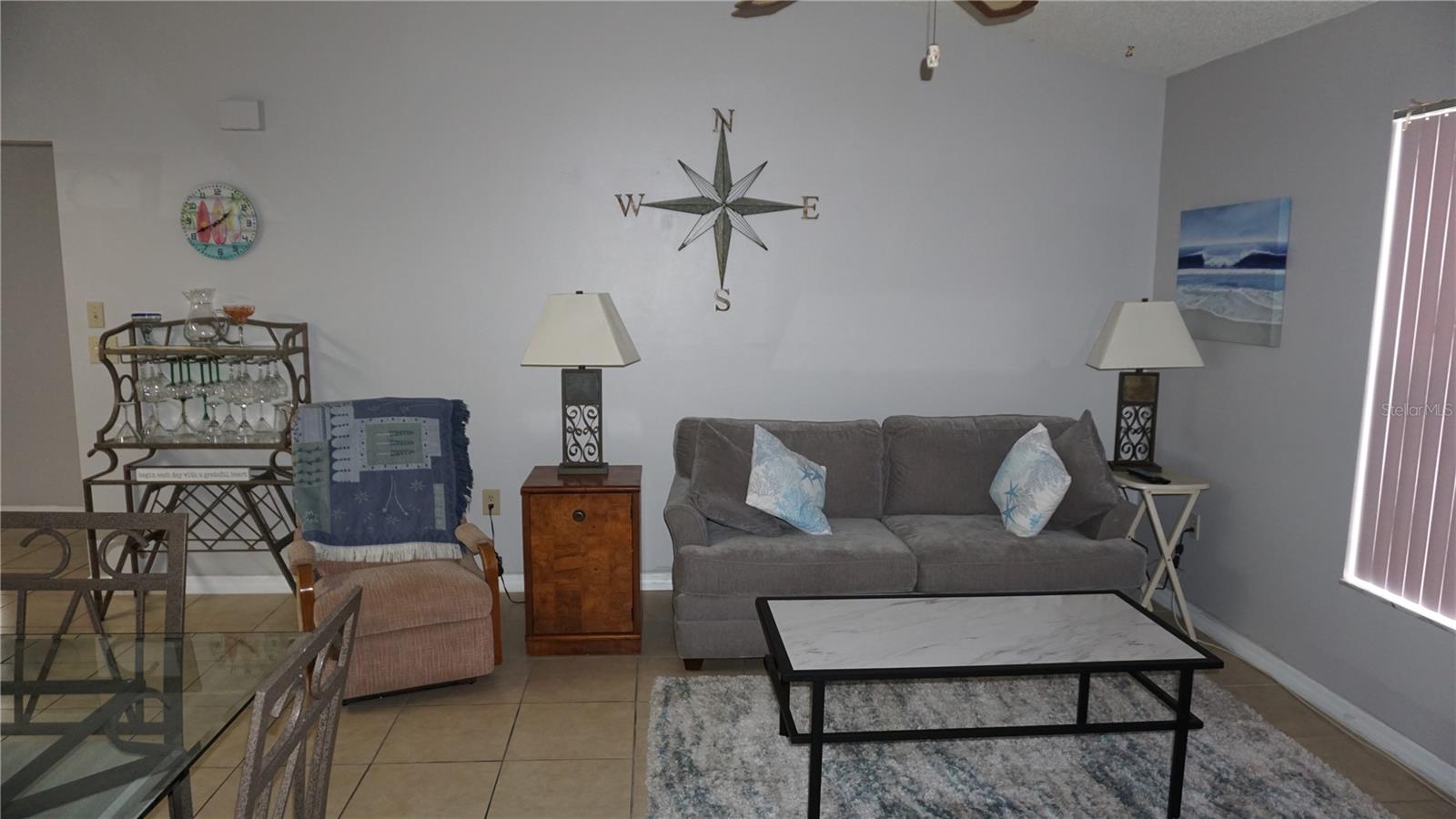 Listing photo id 17 for 7704 Hillside Court 102