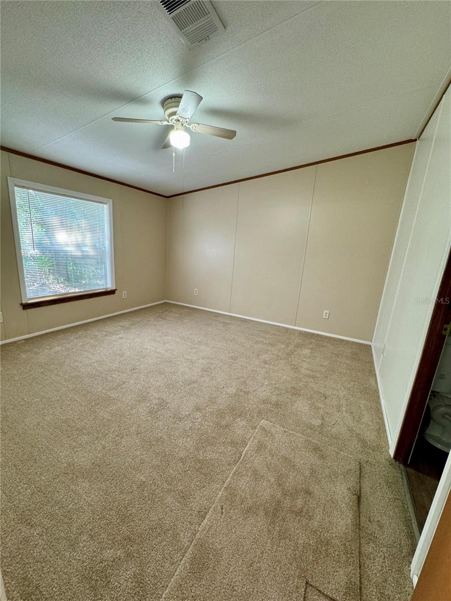Image 10 of 18 For 7095 Lincoln Lane