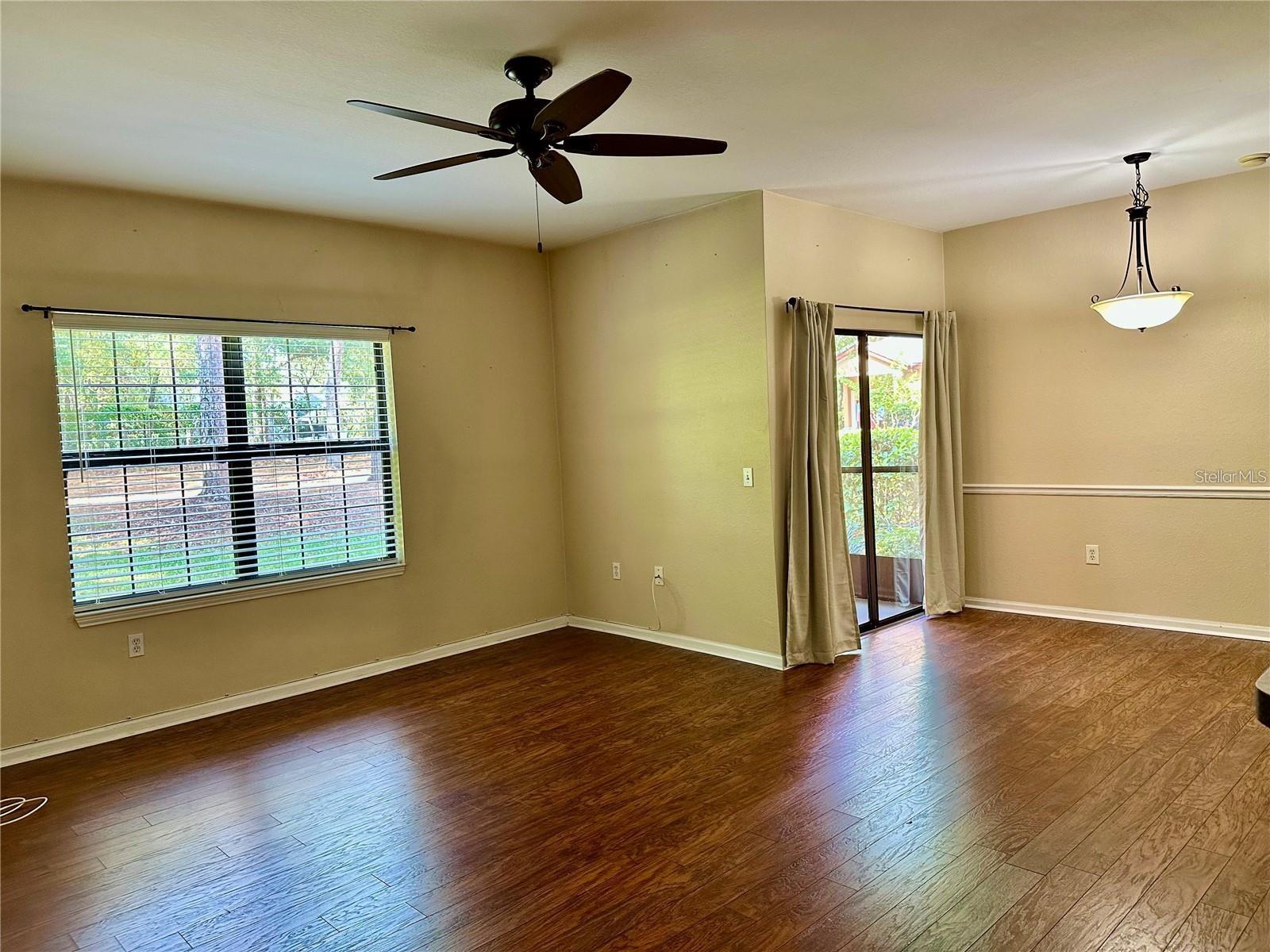 Image 4 of 33 For 2209 Portofino Place 2516