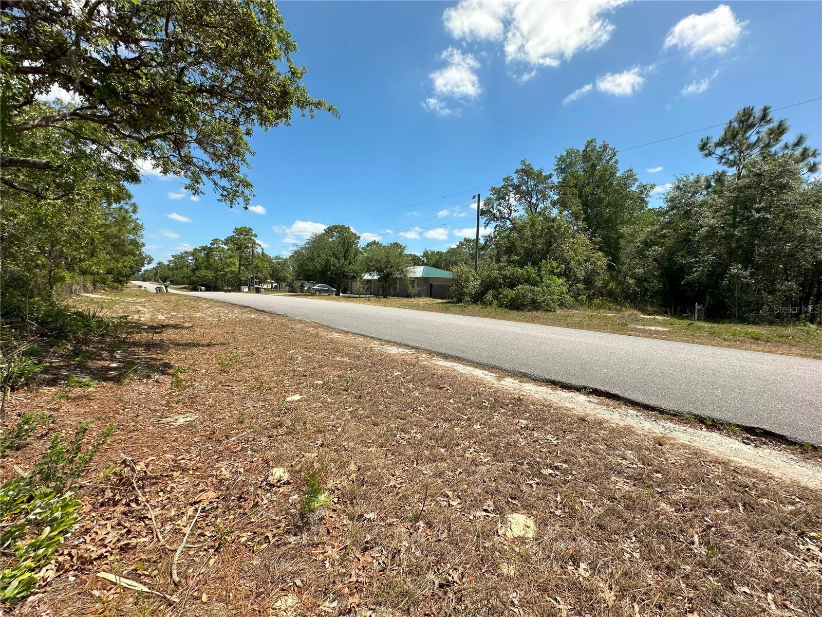 Listing photo id 1 for 671 Griffith Avenue