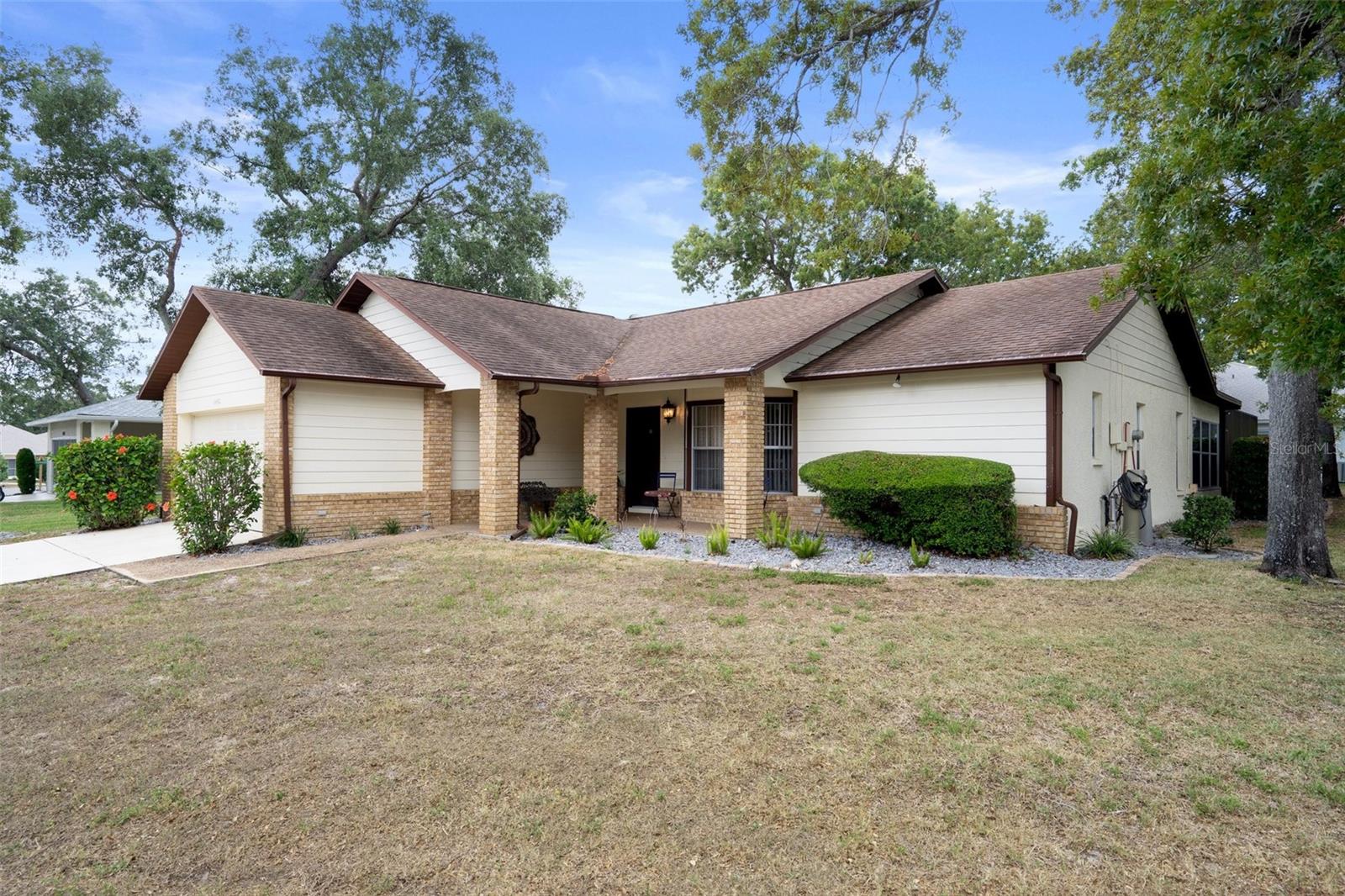Image 9 of 73 For 6490 Pine Meadows Drive