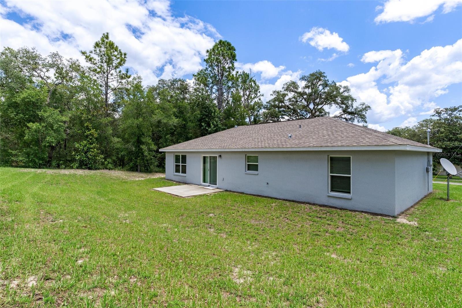Listing photo id 34 for 9252 Agatha Drive