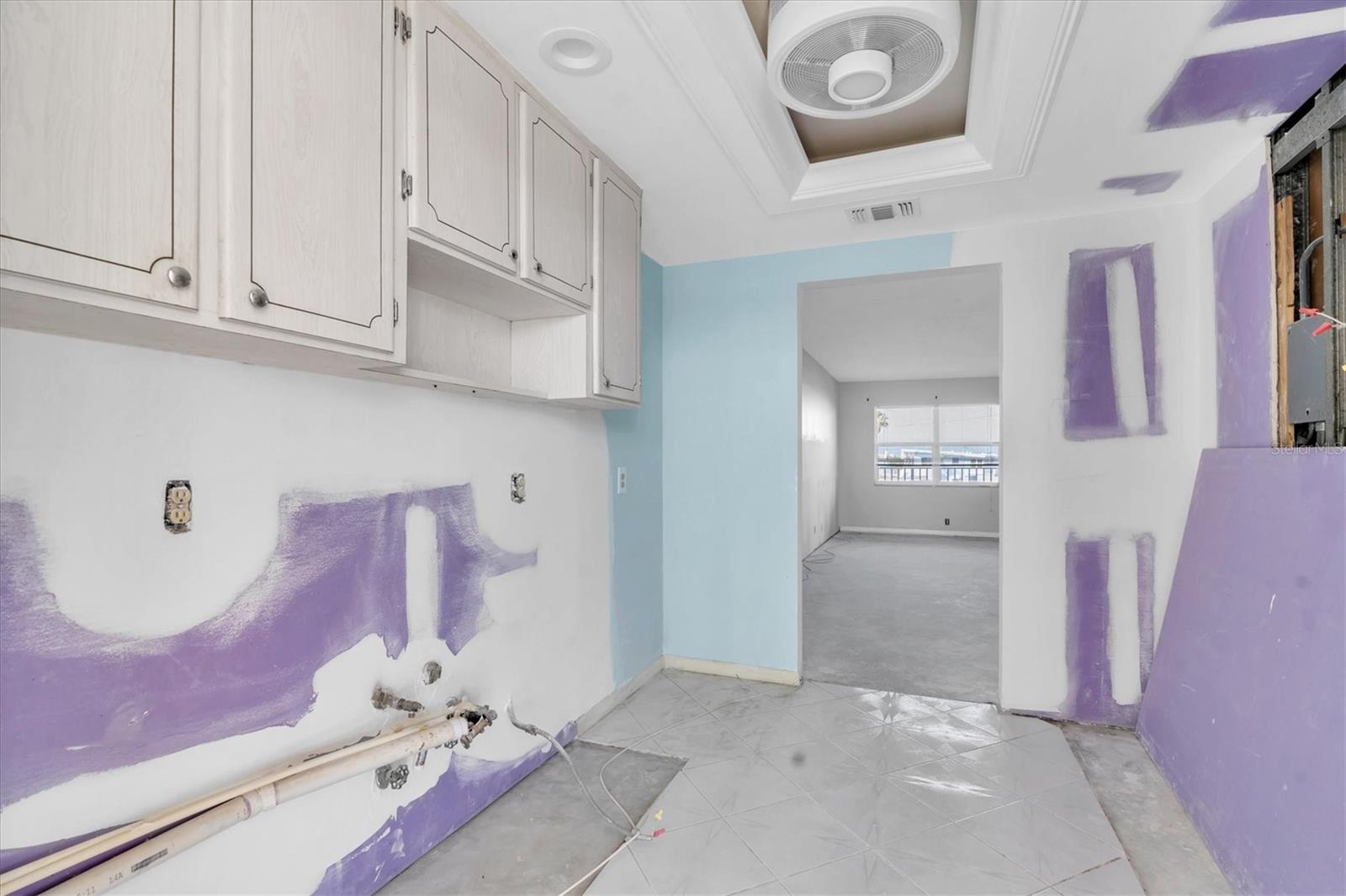 Image 30 of 35 For 1847 Shore Drive S 203