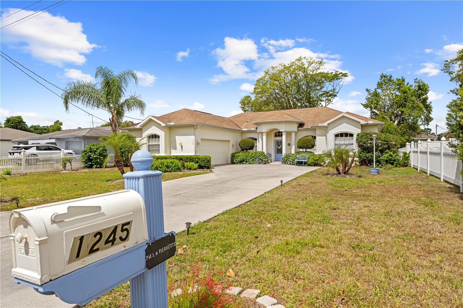 Image 3 of 50 For 1245 Coble Road E