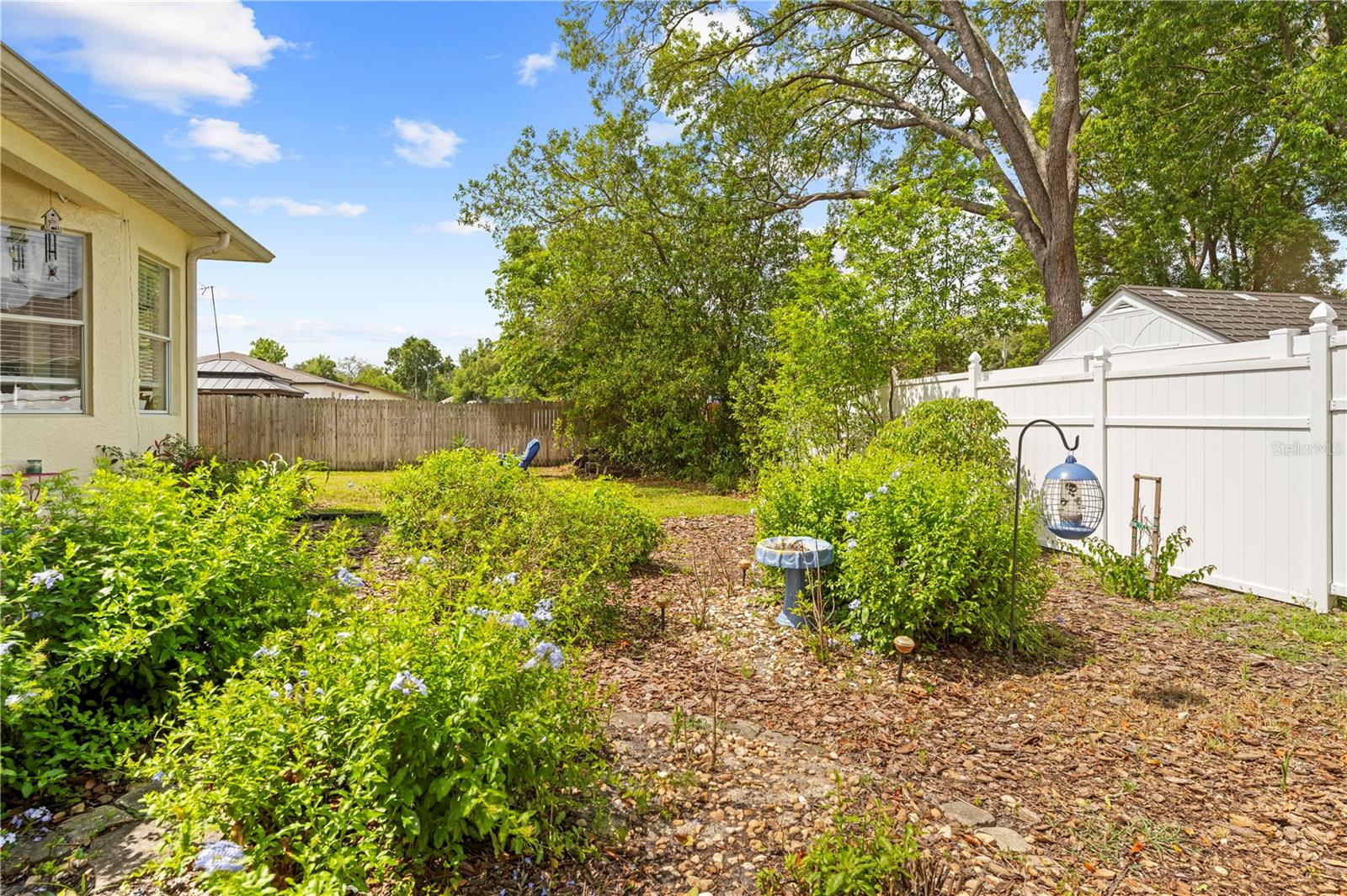 Image 8 of 50 For 1245 Coble Road E