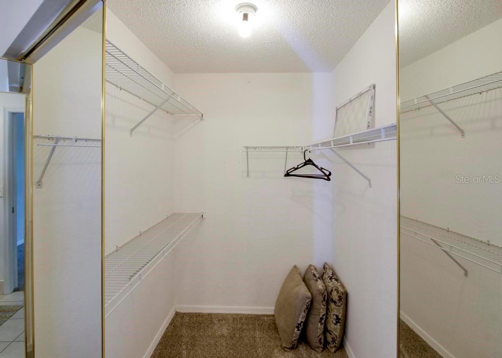 Image 39 of 62 For 6583 River Run Boulevard 21005
