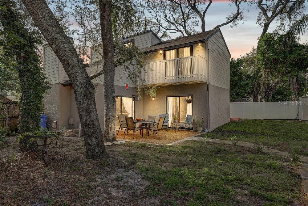 Image 51 of 62 For 10910 Winter Oak Place