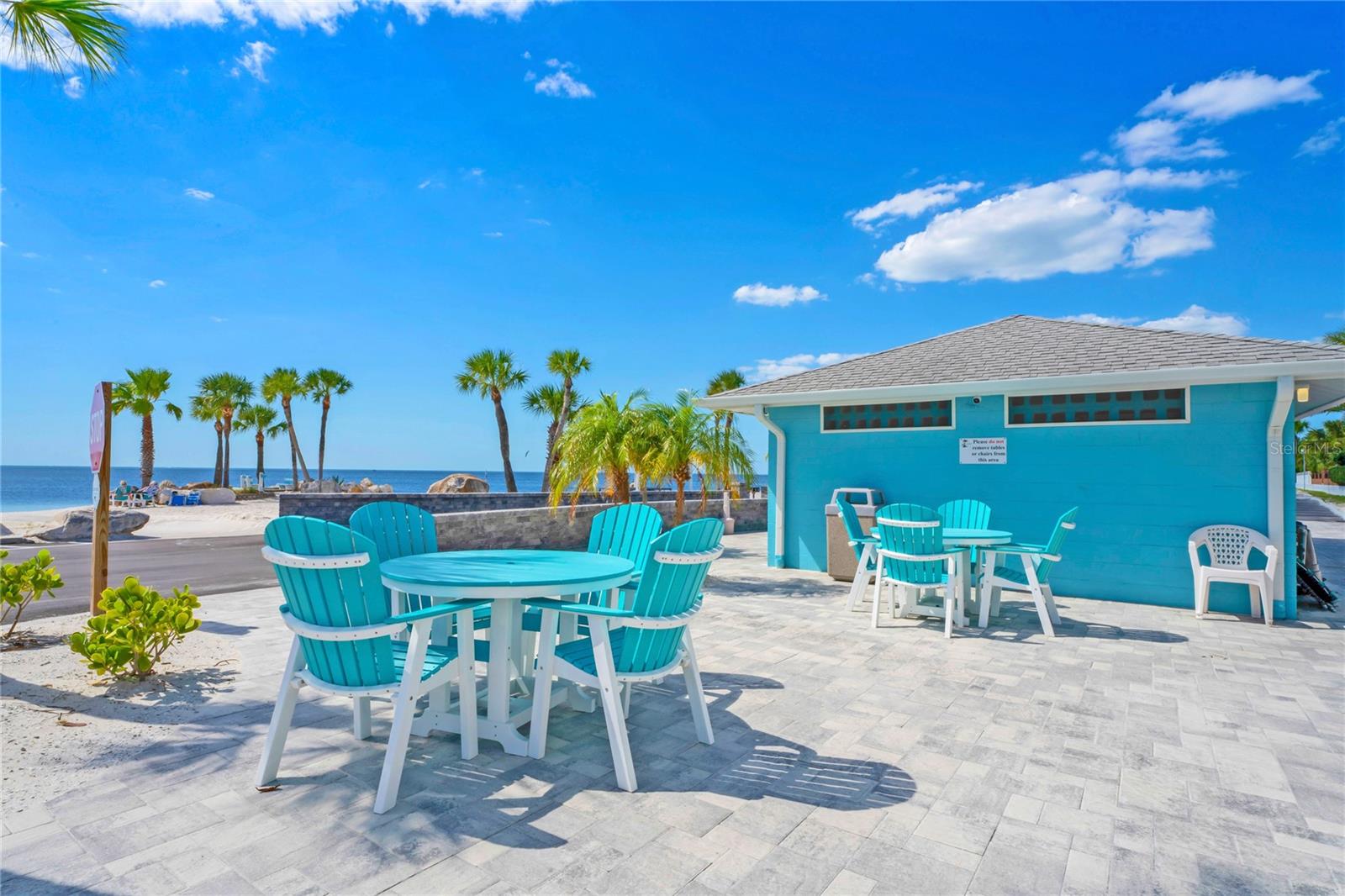 Image 36 of 39 For 4939 Floramar Terrace 902