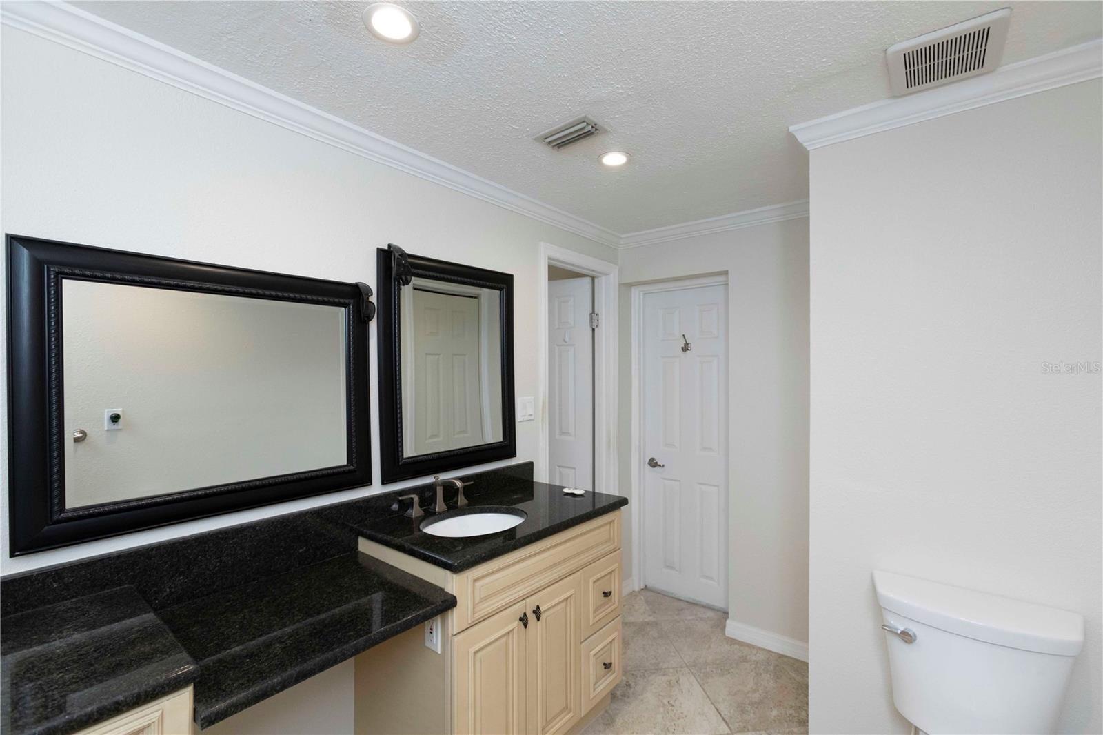 Image 17 of 44 For 5008 Forecastle Drive