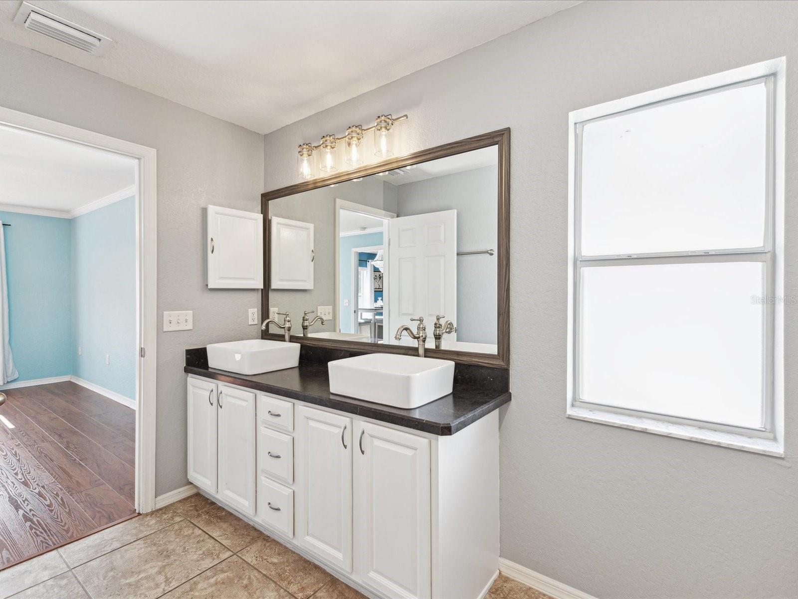 Image 24 of 49 For 6076 Shiprock Avenue
