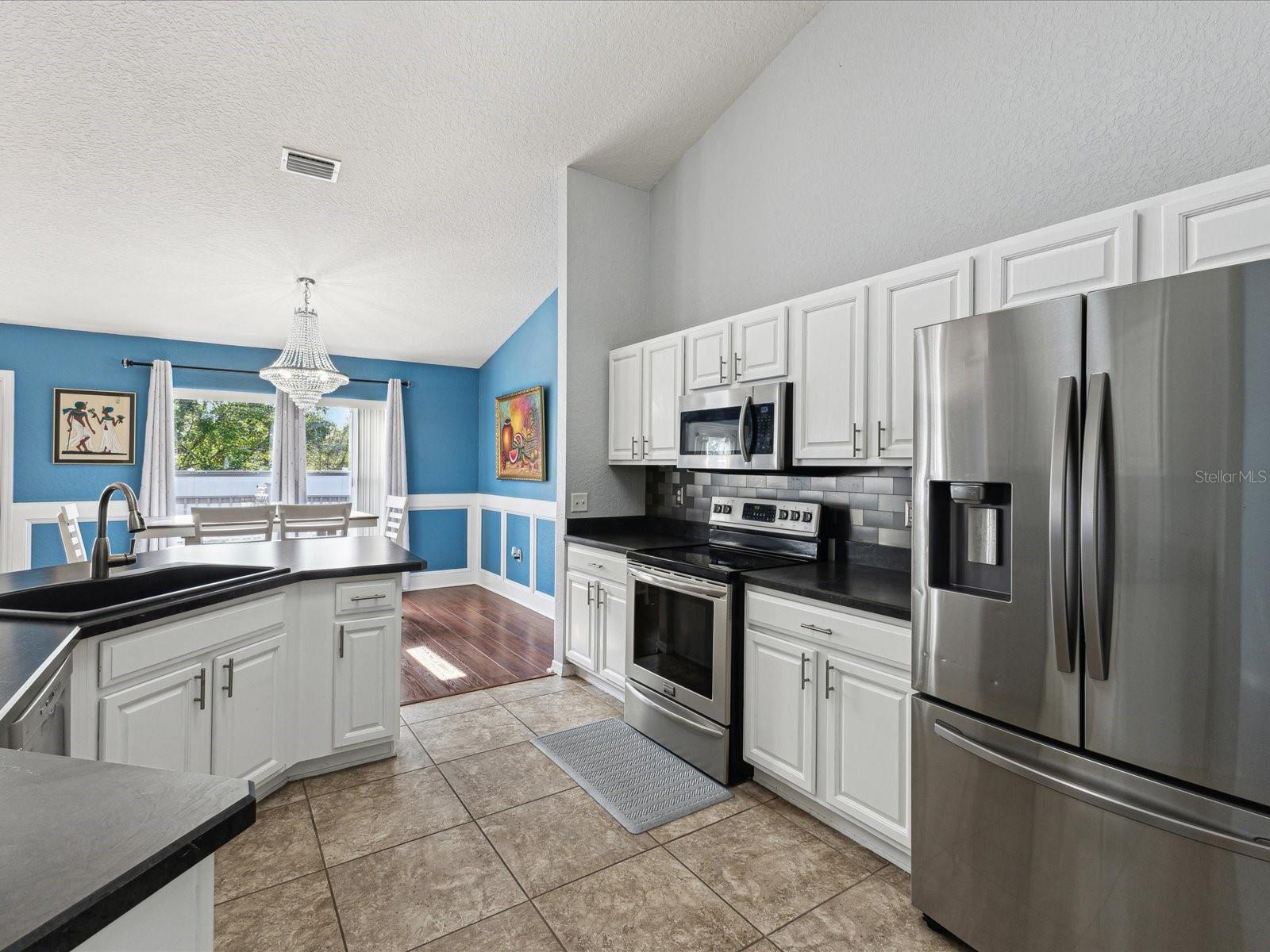 Image 9 of 49 For 6076 Shiprock Avenue