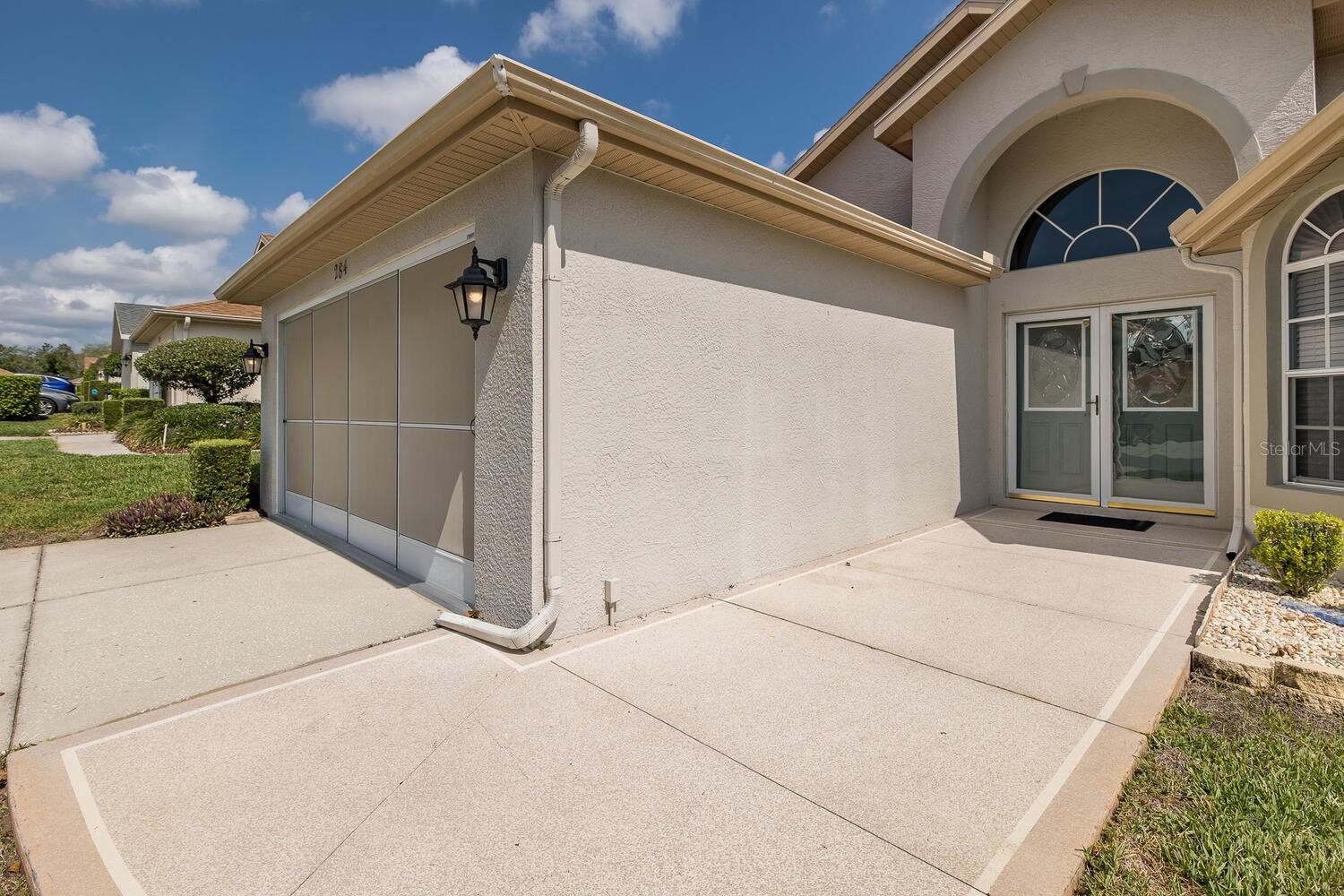 Image 11 of 68 For 284 Quane Avenue