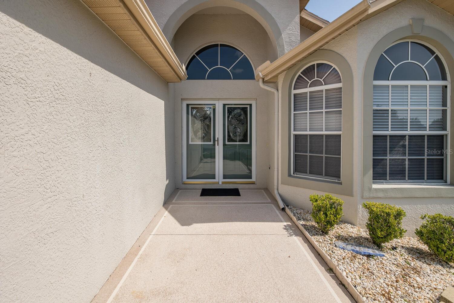 Image 12 of 68 For 284 Quane Avenue