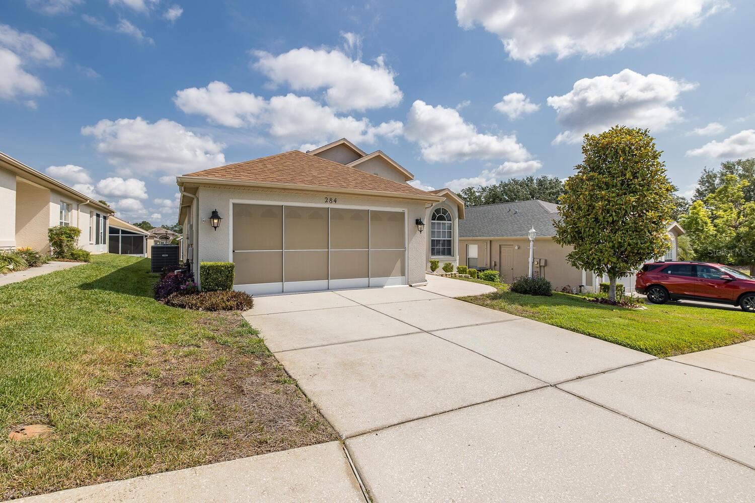 Image 3 of 68 For 284 Quane Avenue