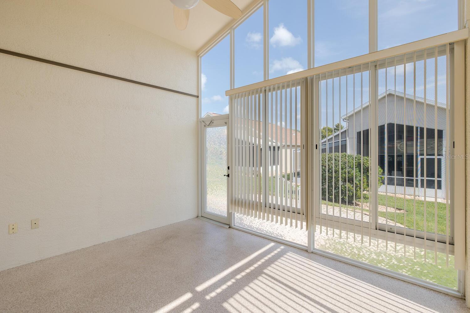 Image 42 of 68 For 284 Quane Avenue