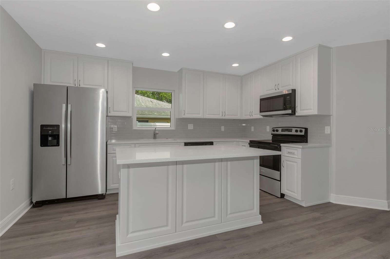 Image 10 of 54 For 5214 Idlewild Street