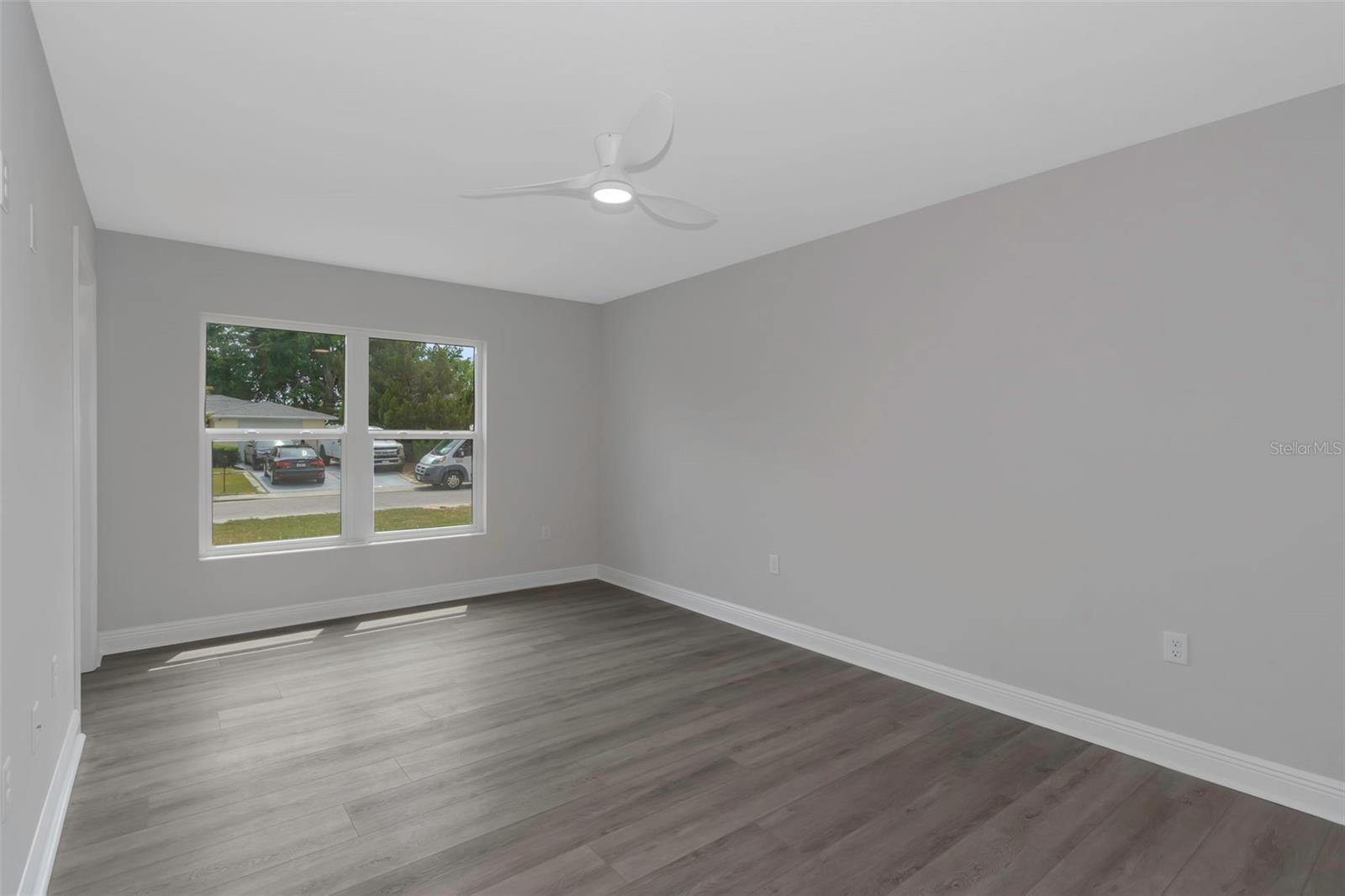Image 26 of 54 For 5214 Idlewild Street