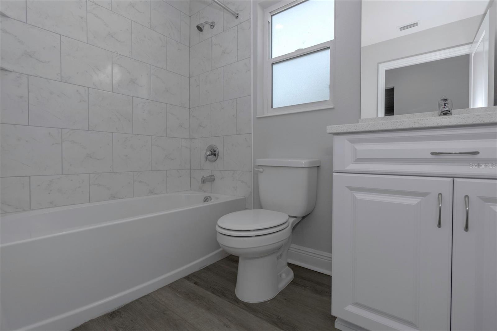 Image 38 of 54 For 5214 Idlewild Street
