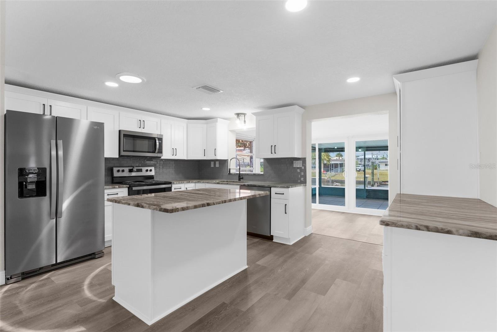 Image 10 of 46 For 13411 Lisa Drive