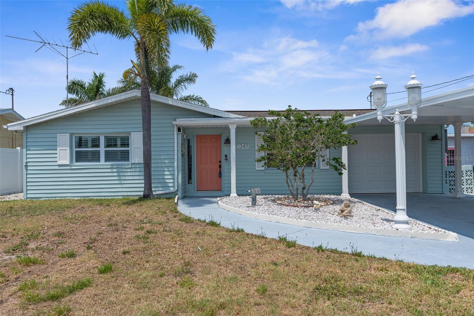 Image 42 of 46 For 13411 Lisa Drive