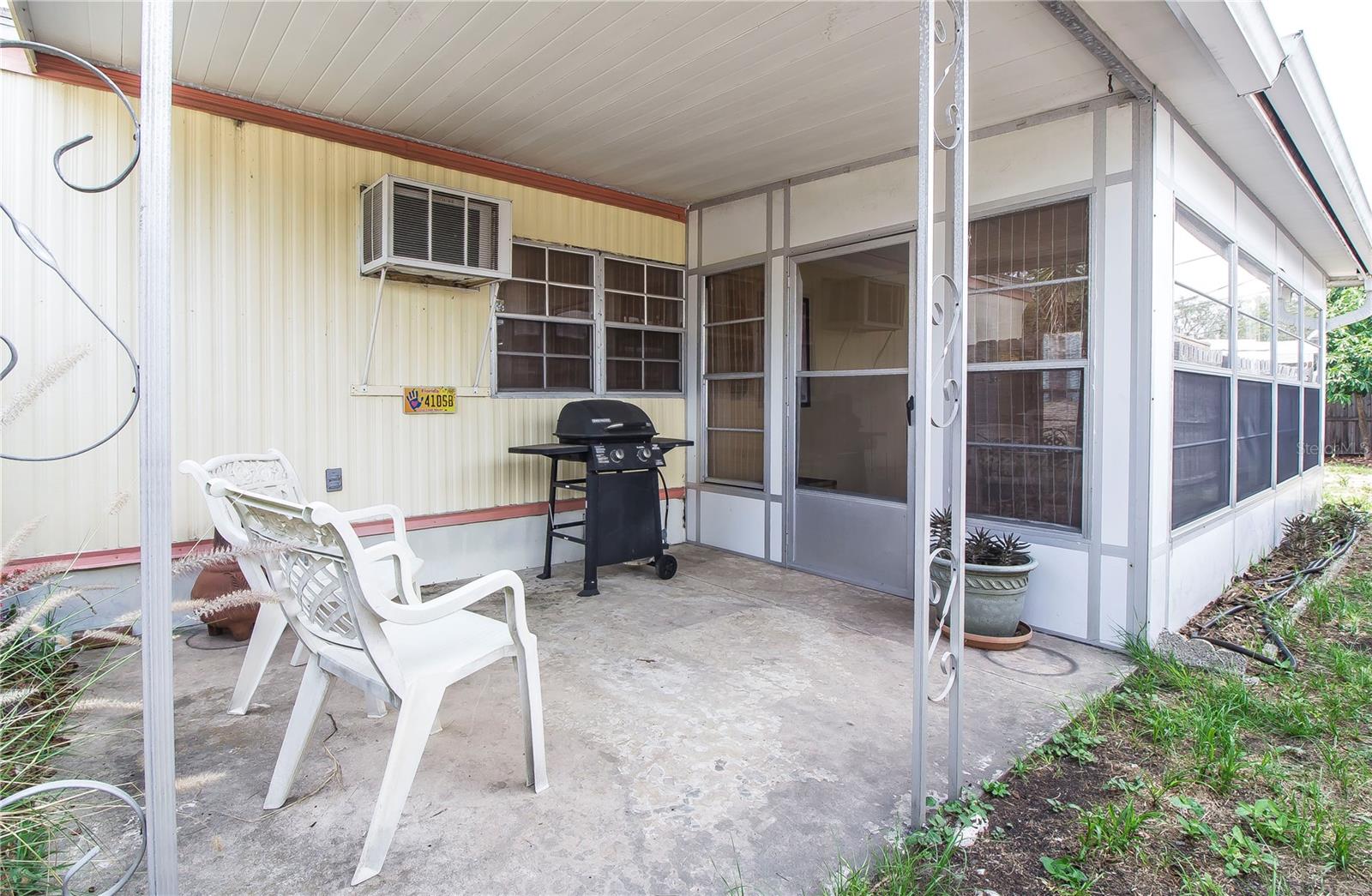 Image 18 of 22 For 803 Frances Drive