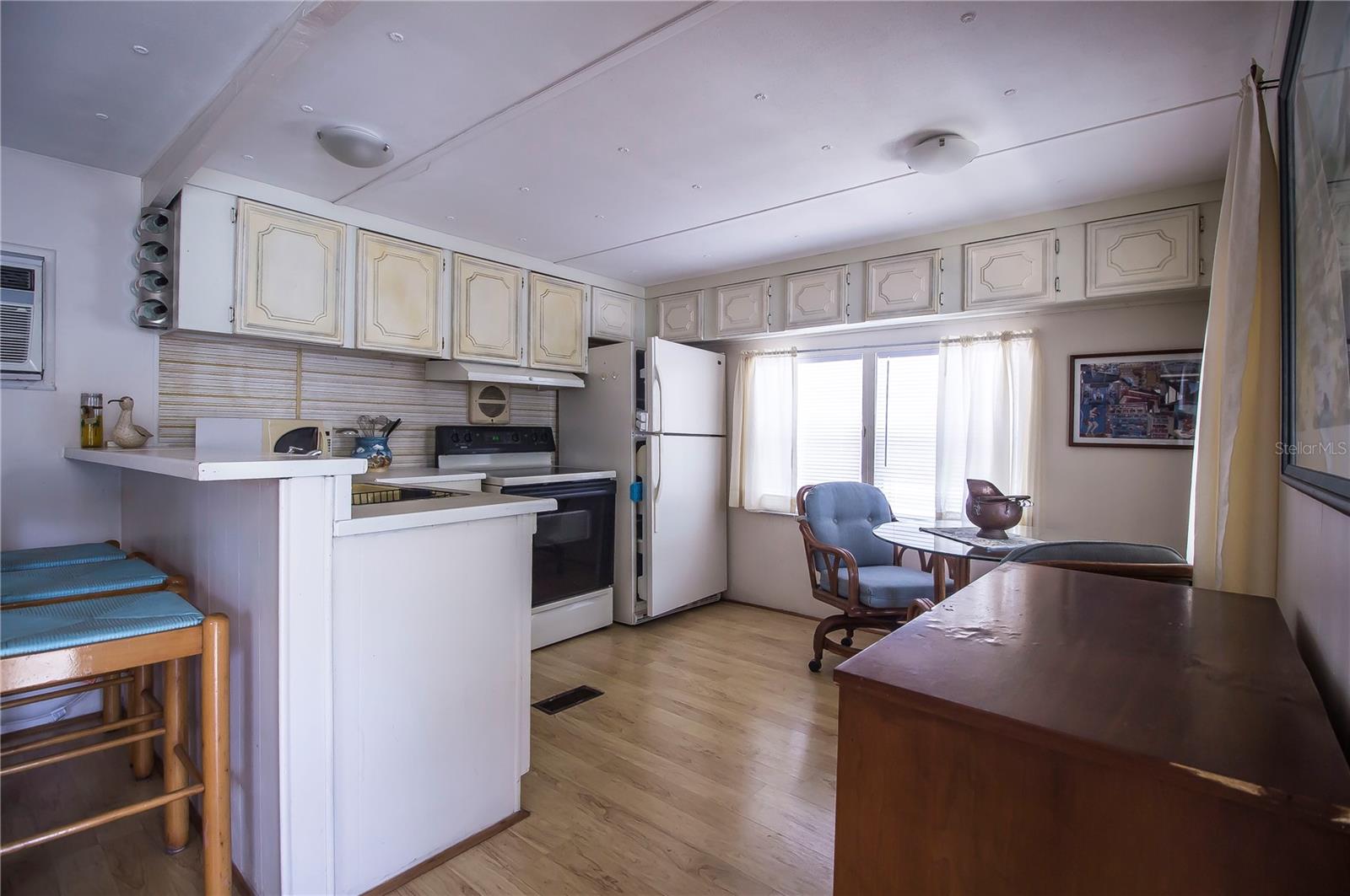 Image 4 of 22 For 803 Frances Drive