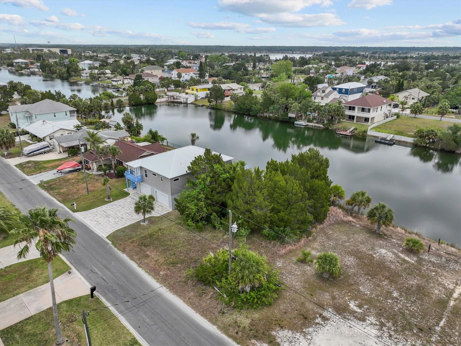 Image 4 of 14 For 3254 Azalea Drive