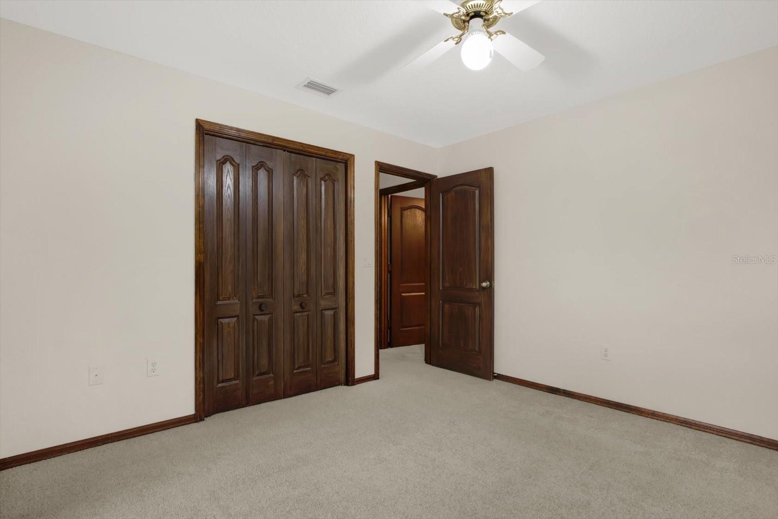 Image 31 of 52 For 642 Erin Way