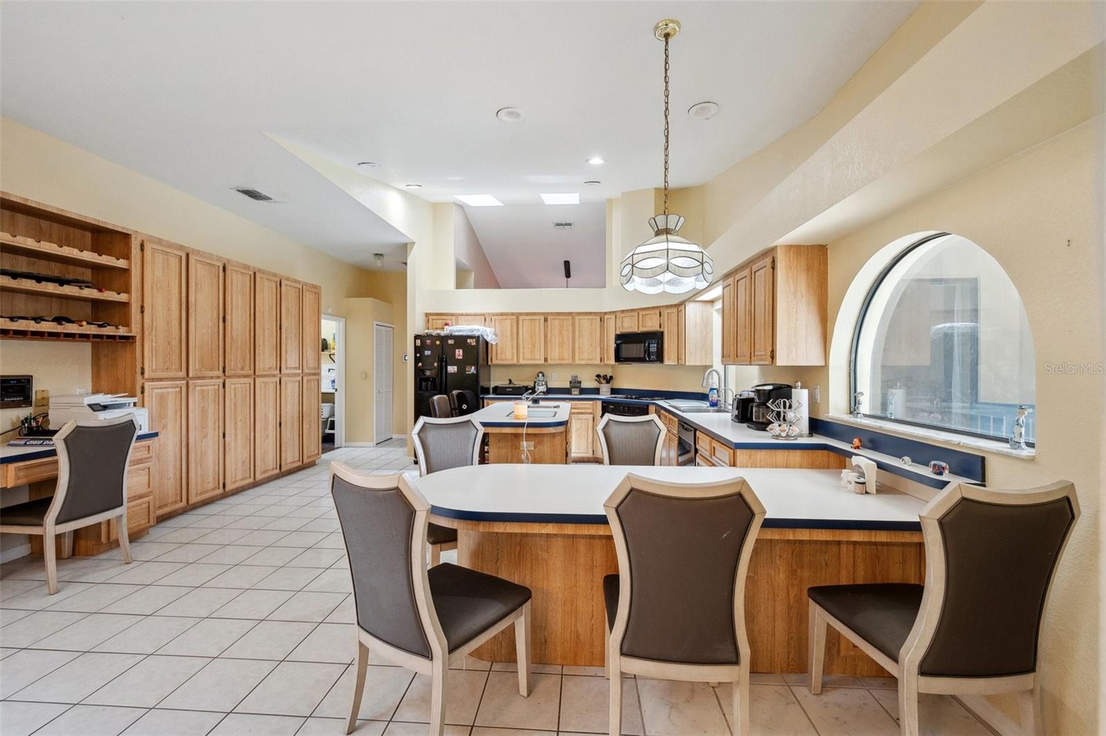 Listing photo id 9 for 9757 Hermosillo Drive