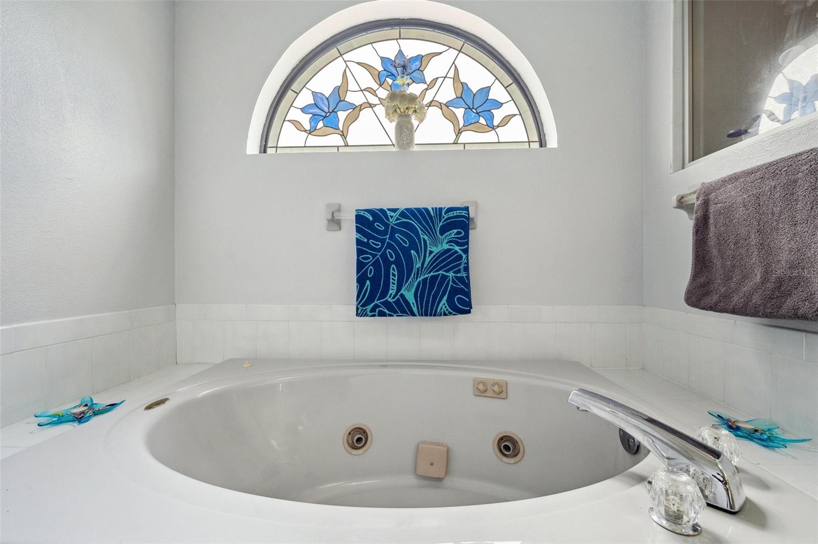 Listing photo id 25 for 9757 Hermosillo Drive