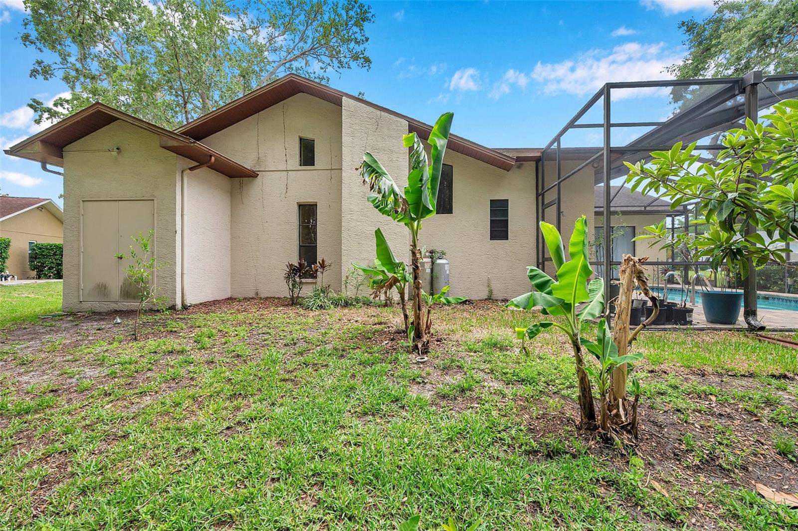 Listing photo id 49 for 9757 Hermosillo Drive