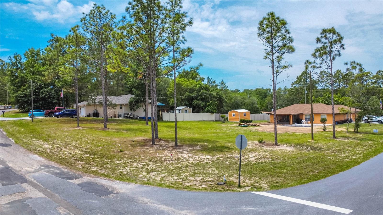 Listing photo id 1 for 7804 Voyager Drive