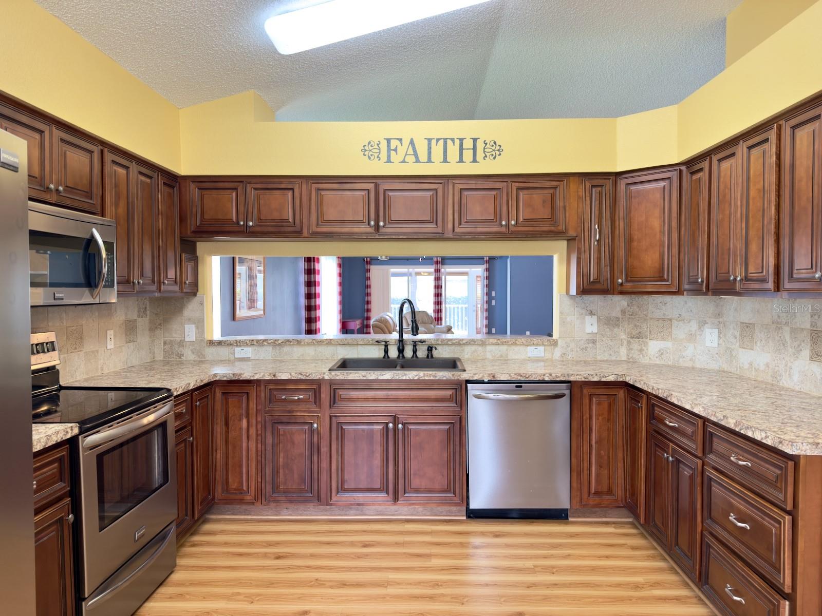 Image 11 of 66 For 18109 Webster Grove Drive