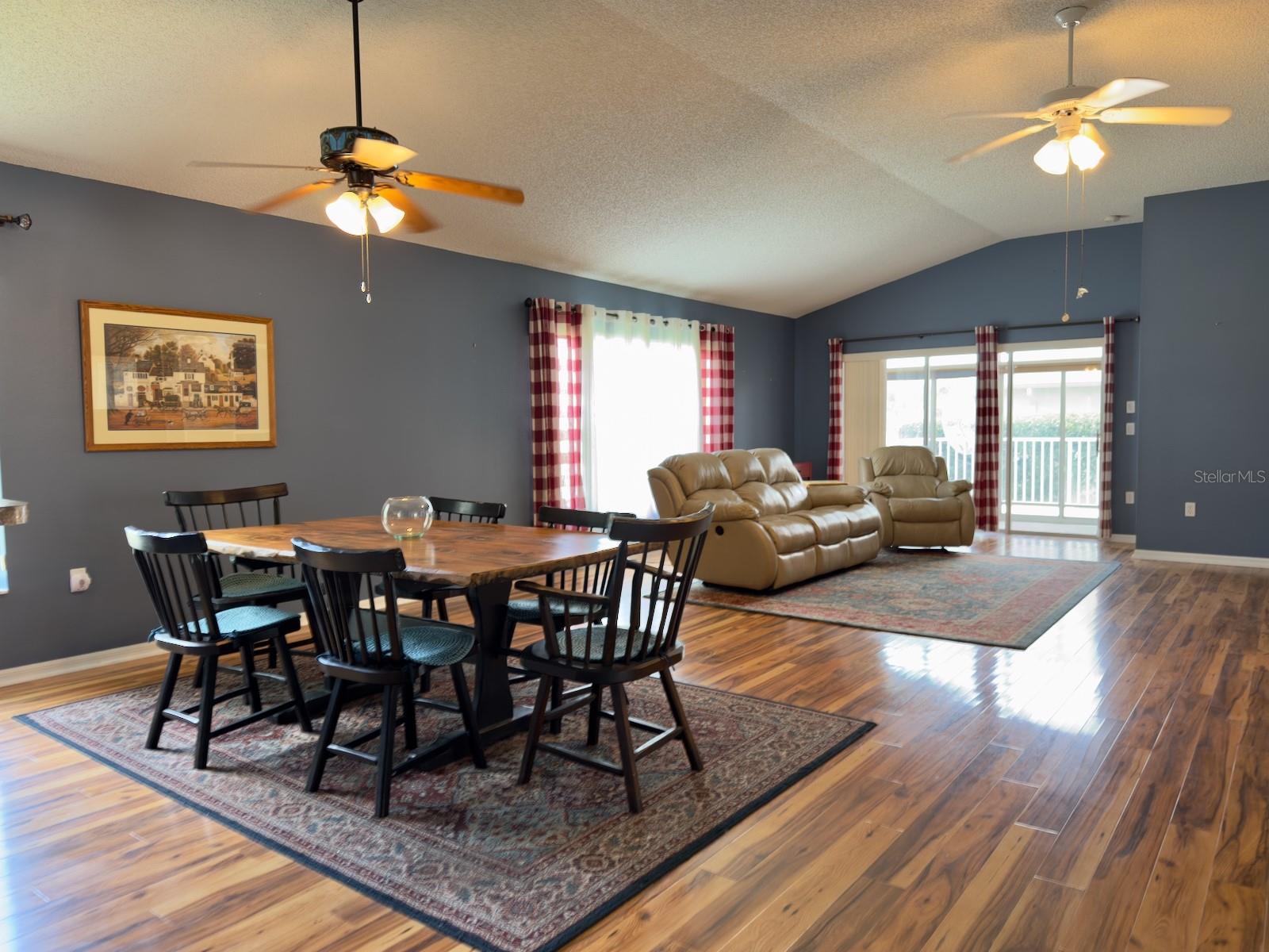 Image 17 of 66 For 18109 Webster Grove Drive