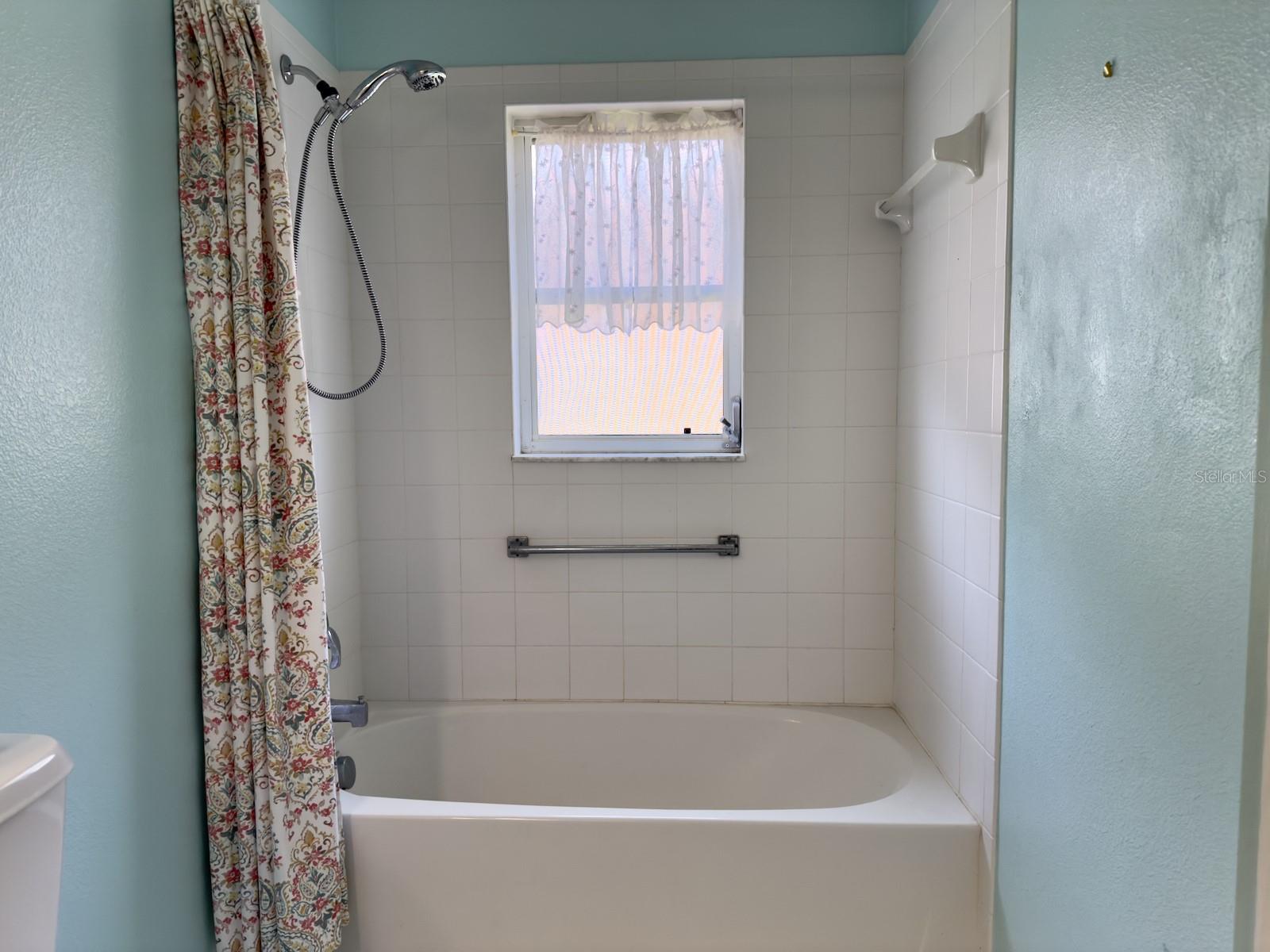 Image 34 of 66 For 18109 Webster Grove Drive