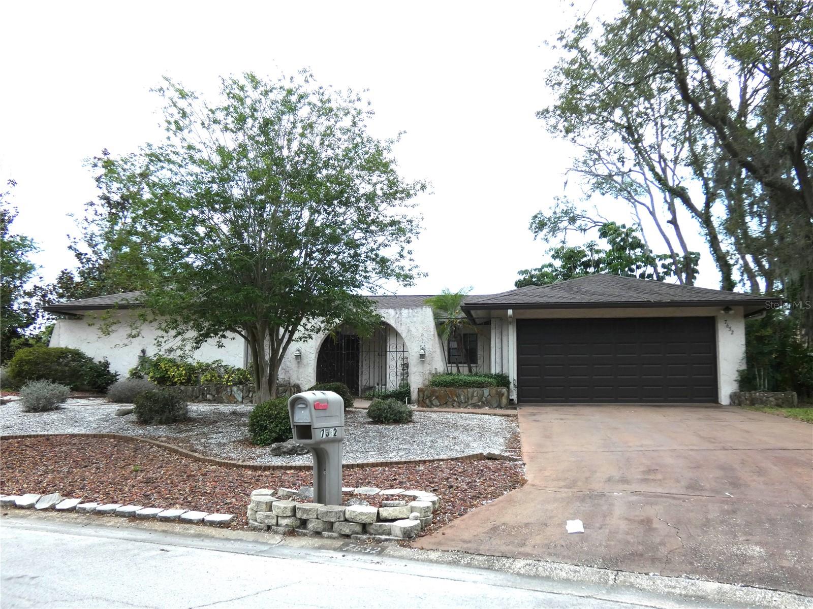 Image 3 of 32 For 7632 Lake Forest Circle