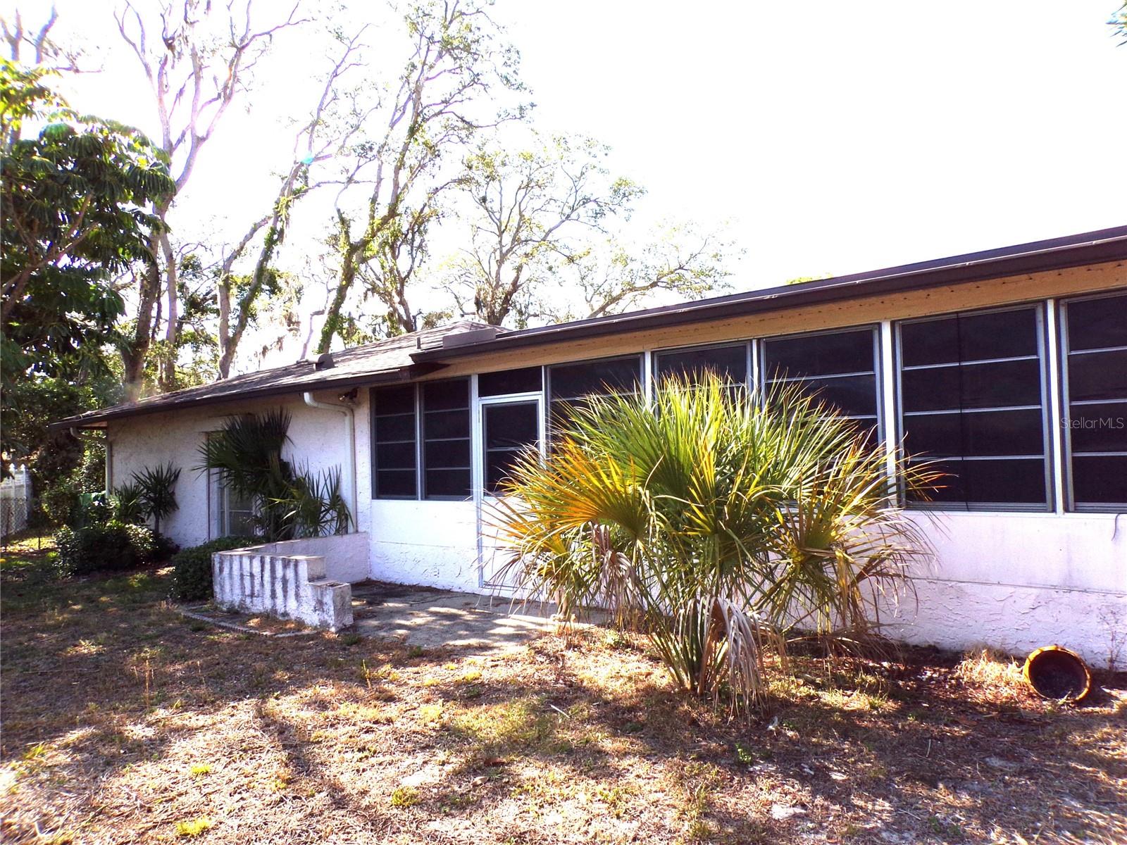 Image 6 of 32 For 7632 Lake Forest Circle