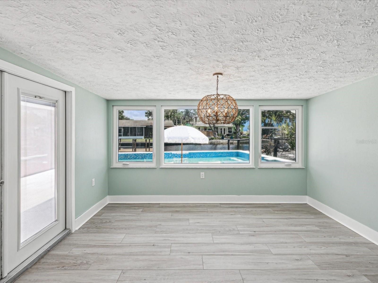 Image 11 of 45 For 5512 Tropic Drive