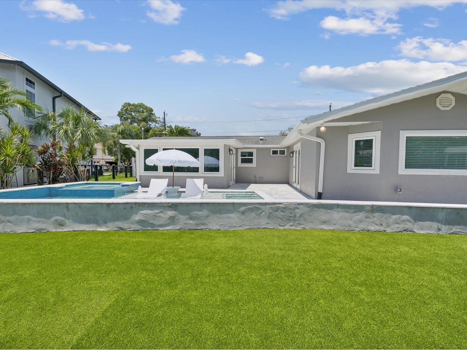 Image 26 of 45 For 5512 Tropic Drive
