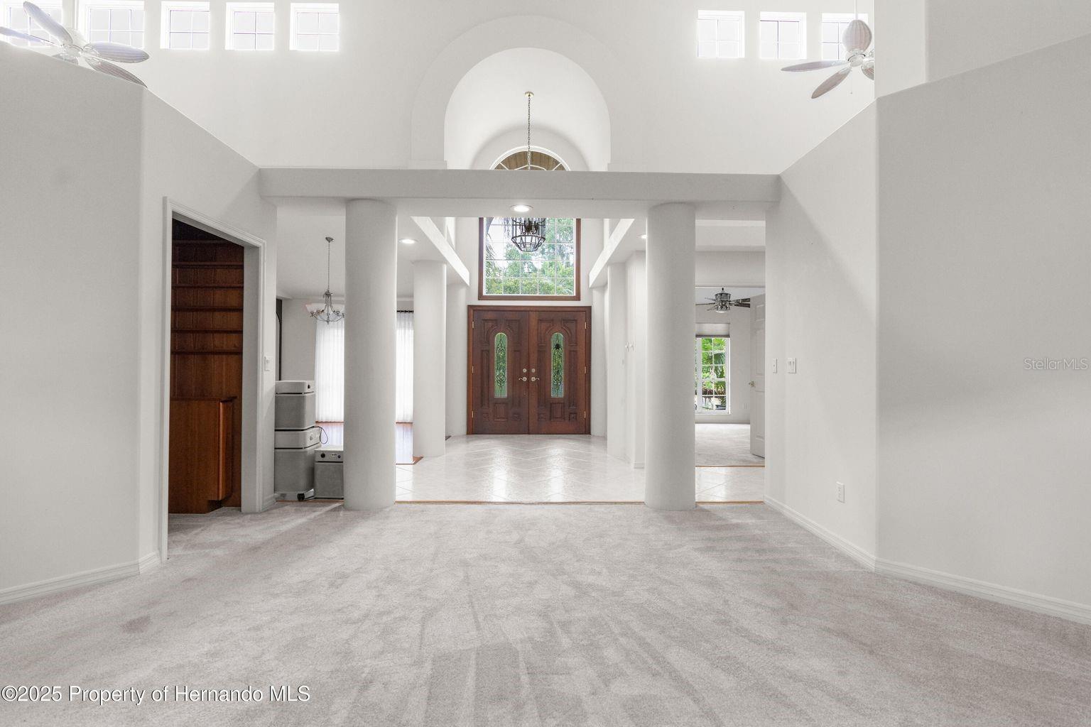 Image 6 of 55 For 7640 Golf Club Street