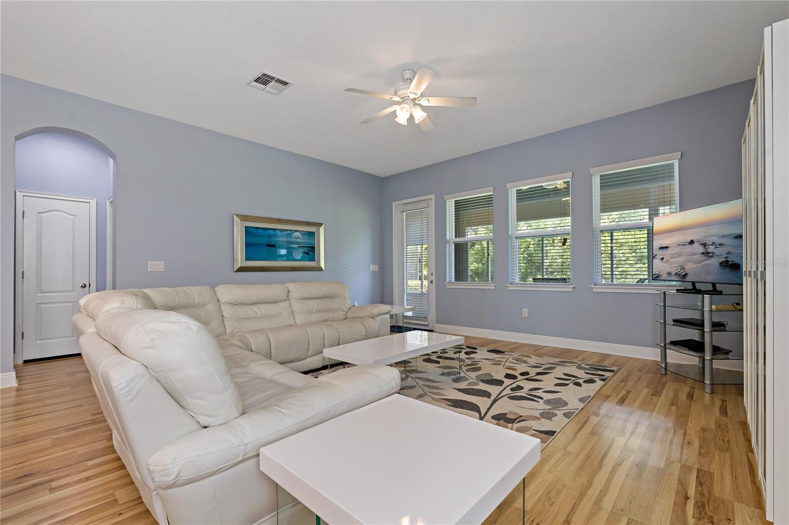 Image 12 of 36 For 11401 Quiet Forest Drive