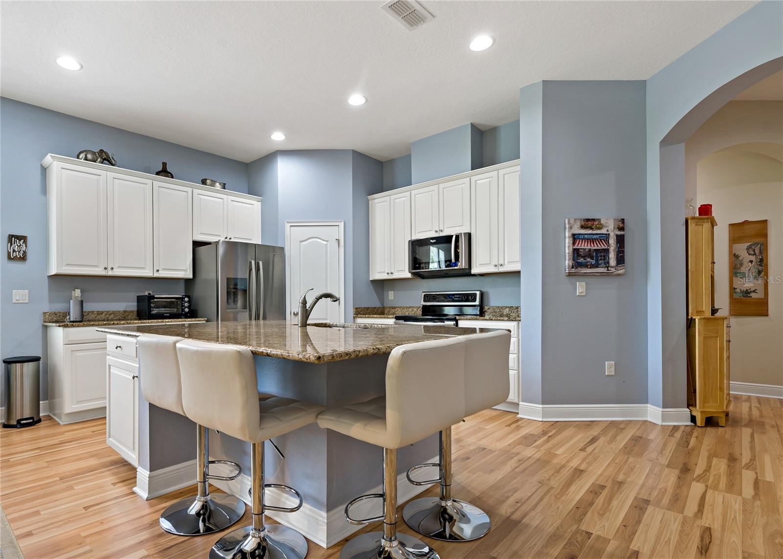 Image 4 of 36 For 11401 Quiet Forest Drive
